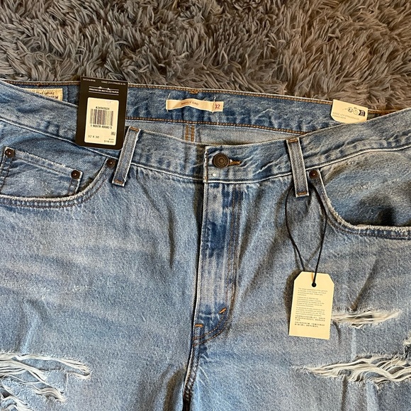 Levi's Baggy Dad Light Blue Jeans - Picture 3 of 5
